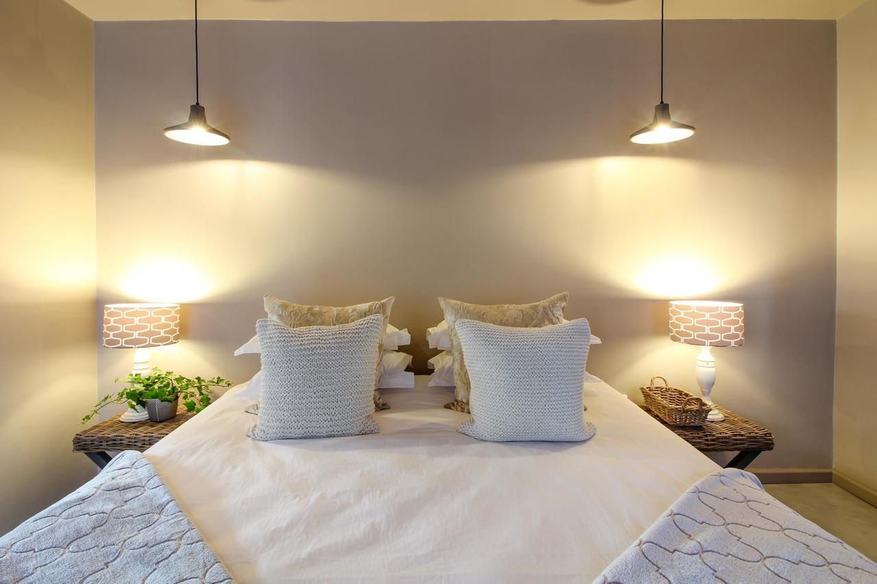Nine Flowers Guest house Cape Town